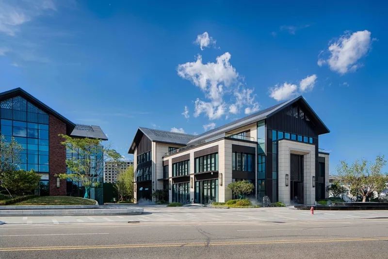 中储城邦楼王,中储城邦和雍祥府哪个好