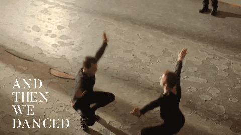 然后我们跳了舞完整版,然后我们跳了舞豆瓣