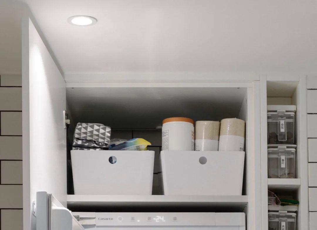 小家、乱家1秒变干净的方法被她找到了!都给老娘进柜