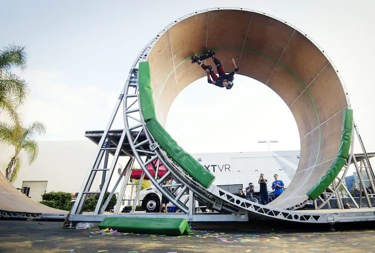 传奇滑手TonyHawk换过多少鞋子赞助？