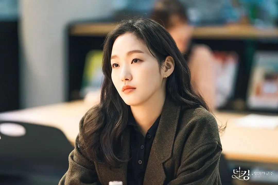 李敏镐扎头发禁忌,李敏镐金丝草卷发