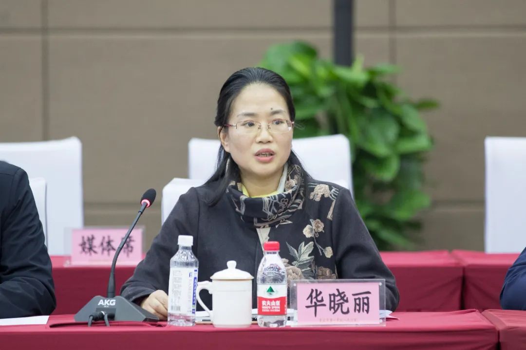 “云视察+云座谈”!9名代表委员与4800名网友在线见证重庆法院这场直播拍卖