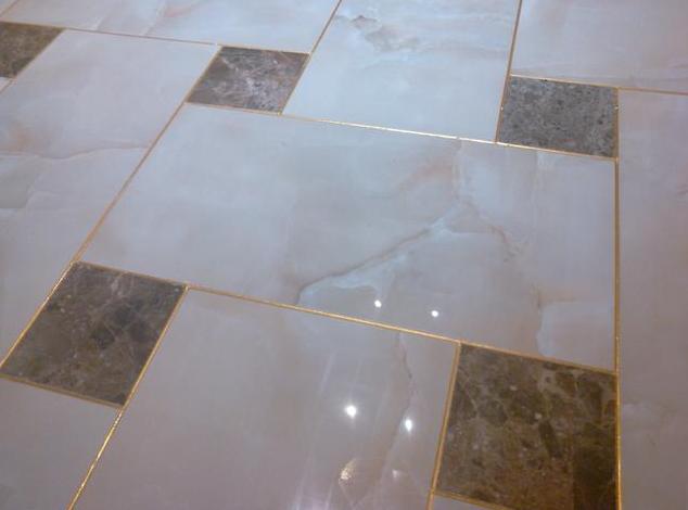 通体砖玻化砖抛釉砖区别,通体砖全抛釉玻化砖哪个好