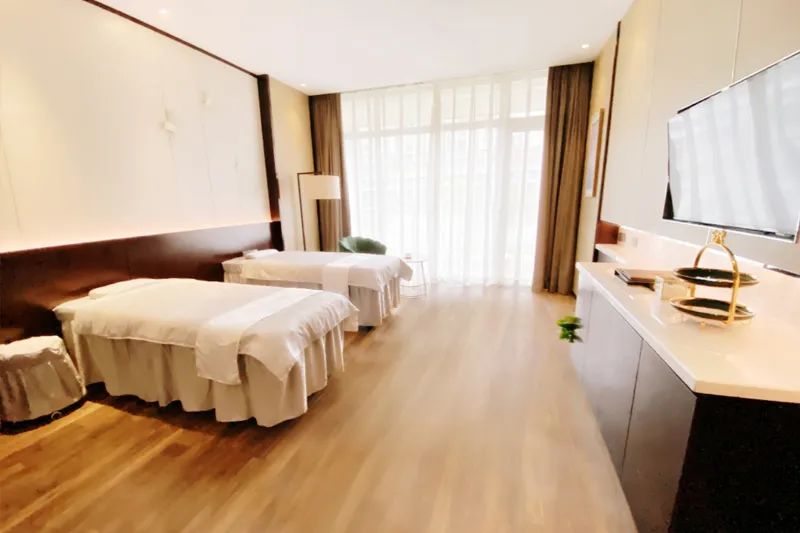 五星级酒店式月子中心,阆中明宇豪雅月子中心价格