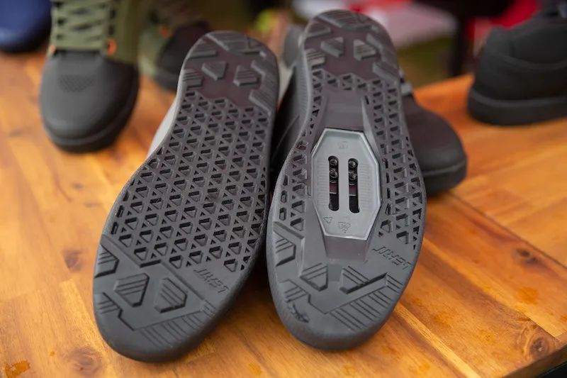 山地车手必看！9大保命装备护你越野周全