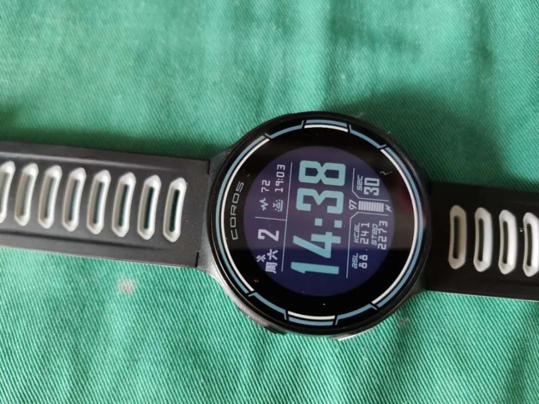 新手公路车休闲入门装备,装备公路车