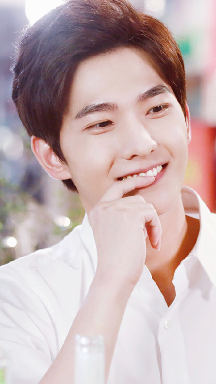 中国十大男神2019,中国十大男神不仅颜值高还会唱歌