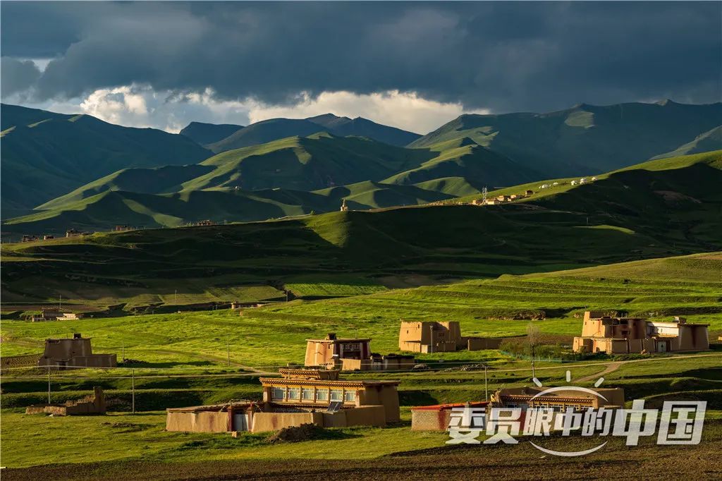 美丽中国奋斗幸福的图片,美丽中国展现新画卷