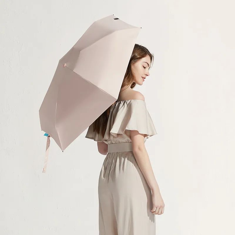 胶囊伞轻便防晒,轻而小巧的防晒伞