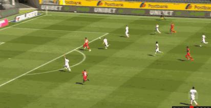 只知道哈兰德就OUT了，德甲还有两名更生猛“小妖”