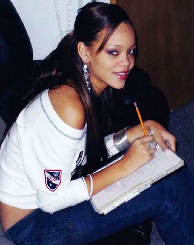 山东天后蕾哈娜热单,北美带货女王蕾哈娜