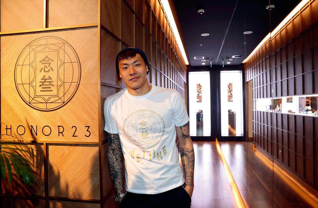 球鞋超好超好看也便宜的球鞋推荐,全世界排名前十的球鞋店铺