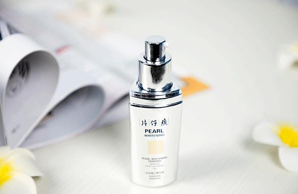 国货，你变了！这个平价“小灯泡”，白到情敌都发慌