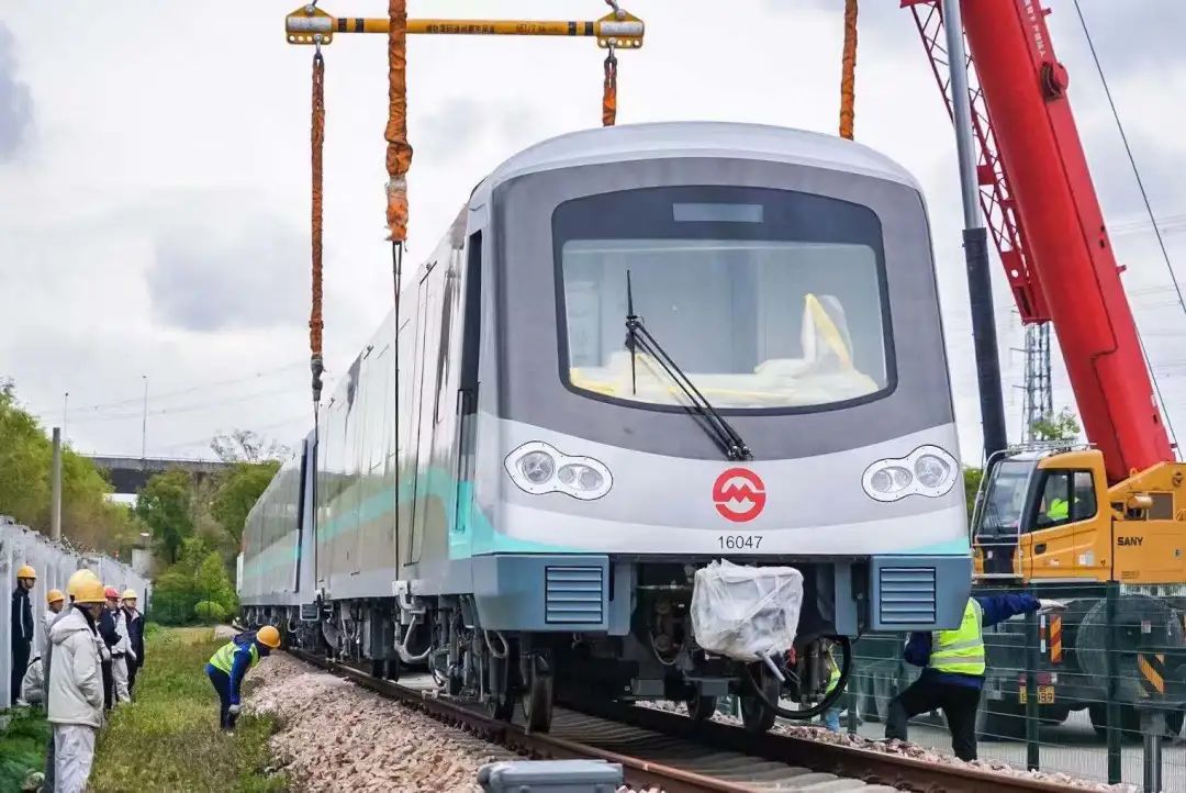 上海地铁2号线西瓜出站,上海地铁2号线西瓜内藏门