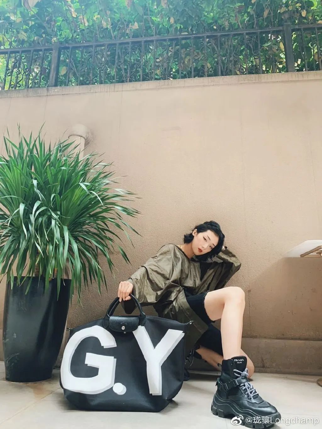 林彦俊firewalking同款衣服,红秀直播间