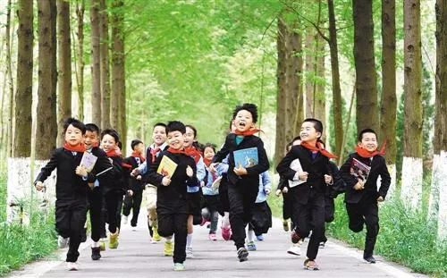 @家长们市区余2780个学位可约！下面这些学校还有位置……