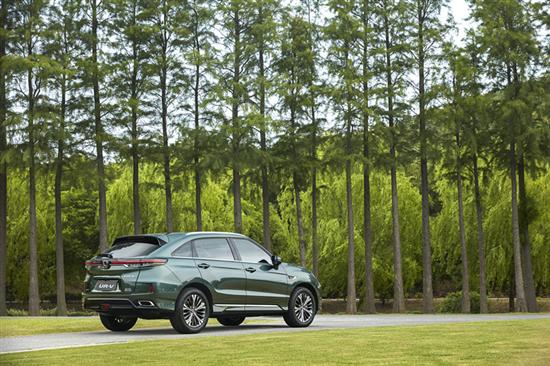 成都2018年四驱本田ur-v二手车,本田ur-v2023款240turbo两驱致境版