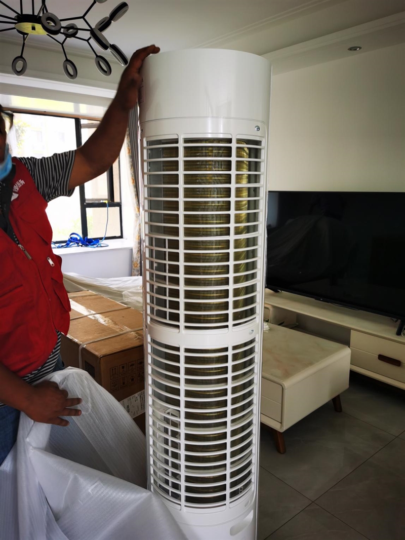 躺在沙发上吹着自然风,小米空调新风自然风柔风