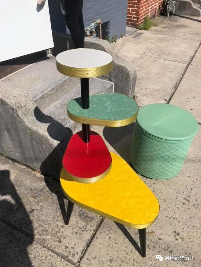 外国网友分享自己淘到的各种旧货,分享一些国外回流稀奇古怪老物件