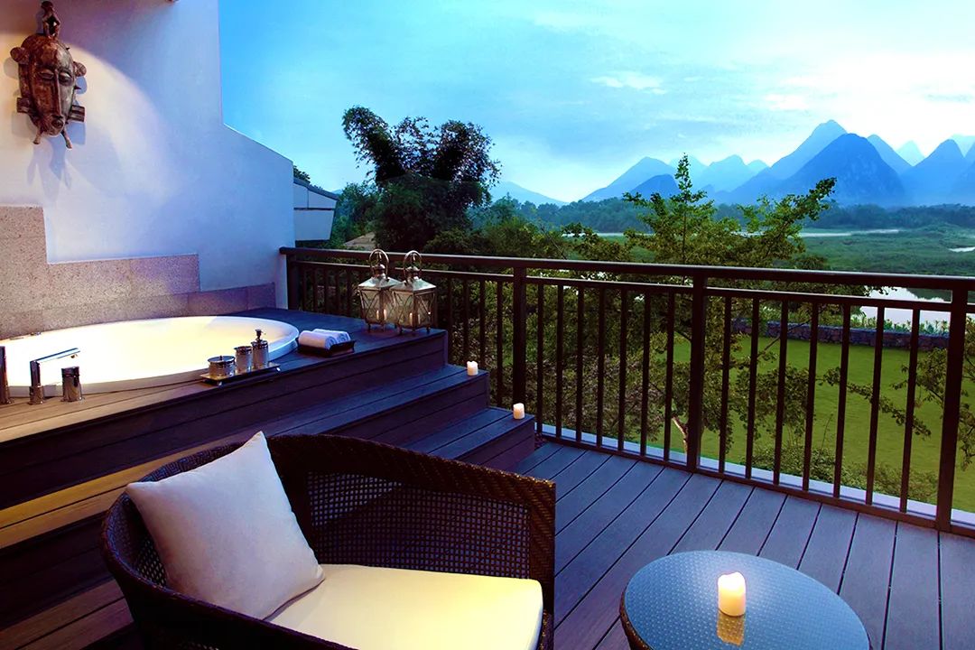 比买一送一还划算，全年不涨价！享山水画里329㎡双卧别墅，玩皮划艇漂流