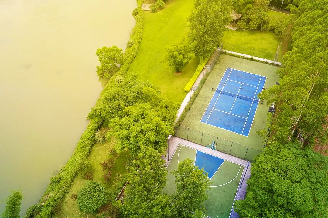 比买一送一还划算，全年不涨价！享山水画里329㎡双卧别墅，玩皮划艇漂流