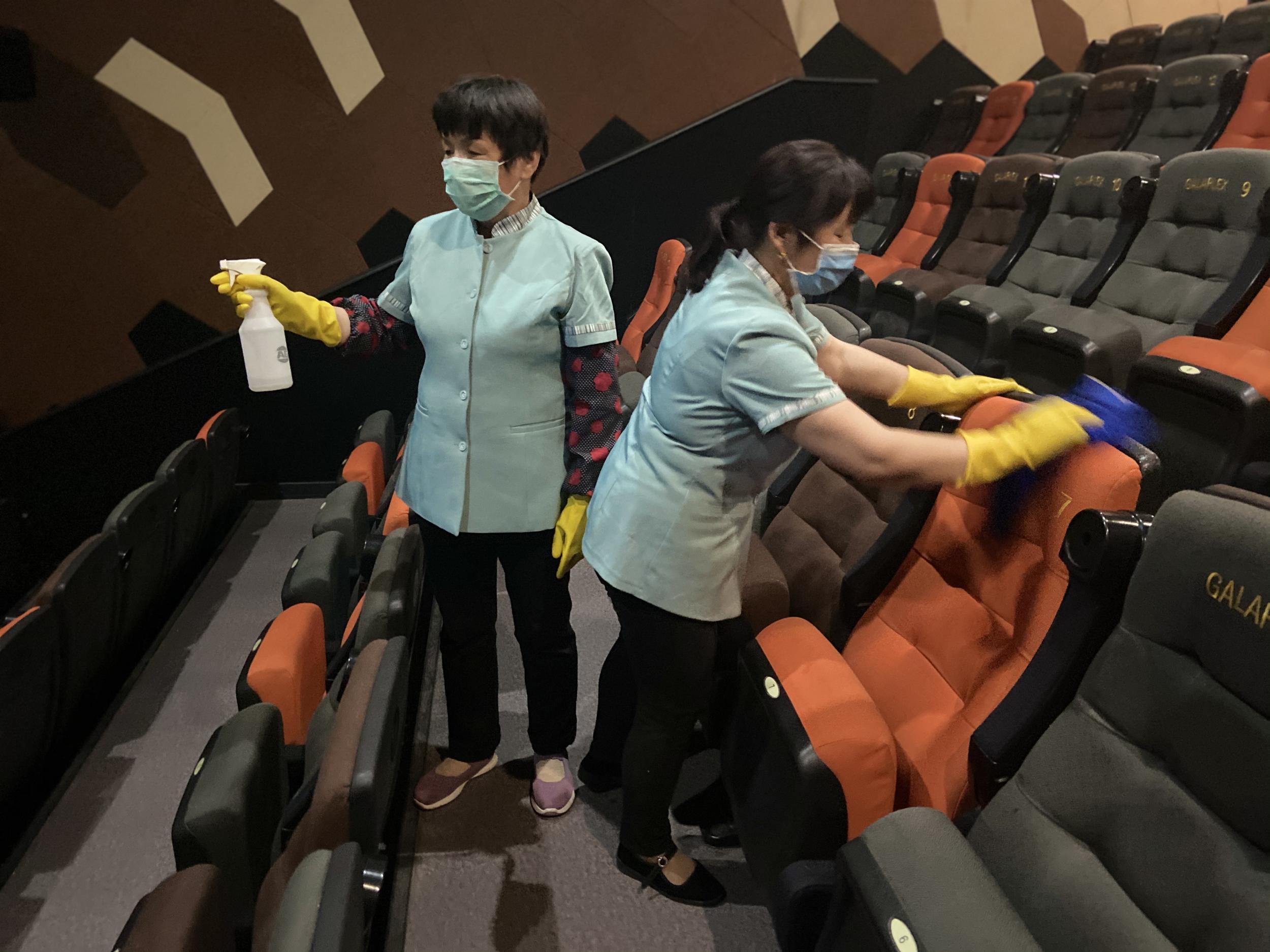 时隔158天电影院再次开门迎客