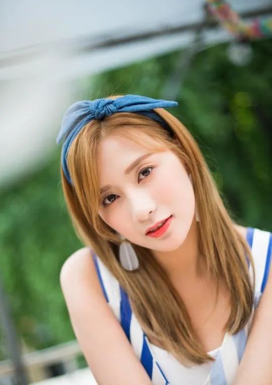 女团成员被老板diss长相,女歌手被质疑视频