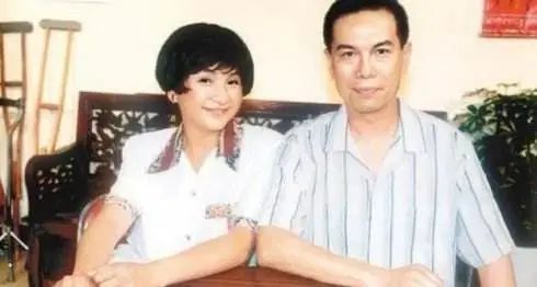 亦舒人品怎么样,亦舒的思想正确吗