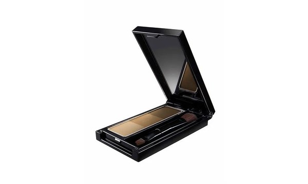 她才是内地版恋爱天后吧？为什么这些小鲜肉都这么喜欢她？