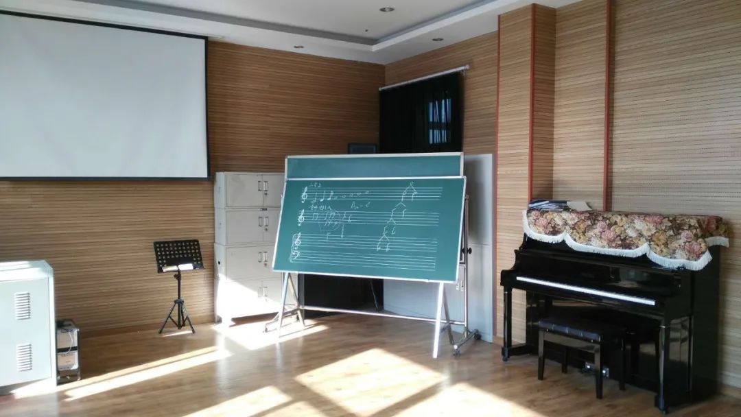 太原市第六十三中学招生电话,太原市第十一中学招生