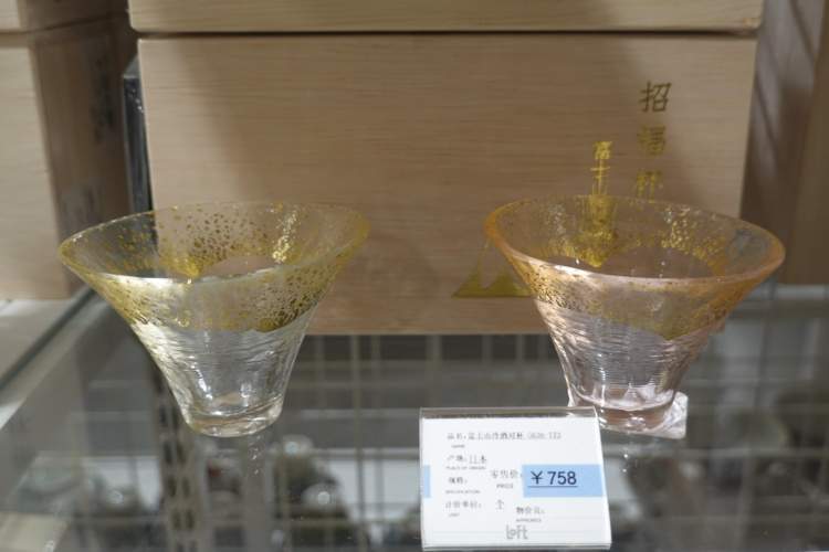 “杂货控的天堂”LoFt今天开业，排队排到弄堂去……神奇