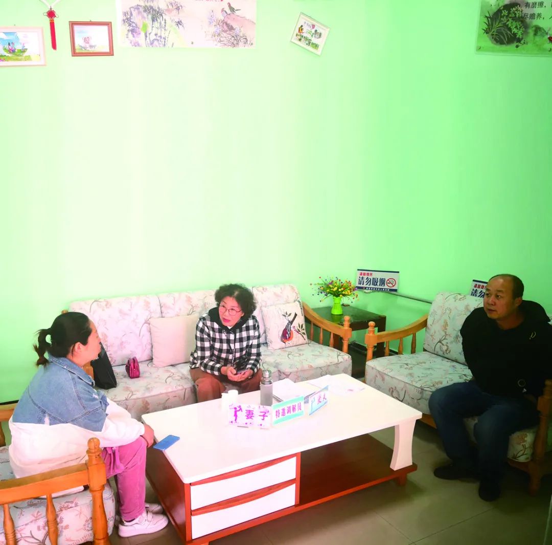 法制日报头版聚焦,法制日报2018新闻