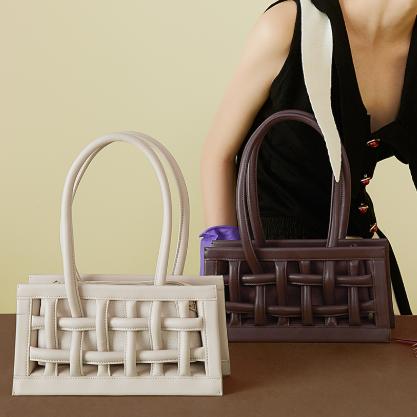 通勤包推荐|容量大、颜值高，走在路上都会被问链接