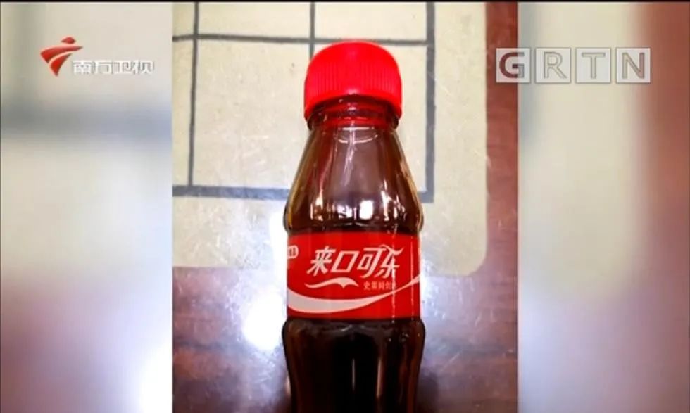 可乐的危害你知道吗你还会喝吗,可乐千万不要多喝