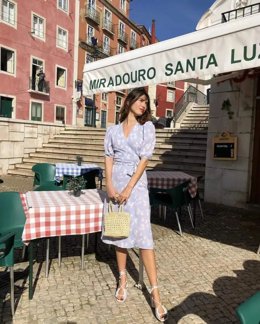 BAO料｜没有一只草编包，怎么能好好过夏天呢？