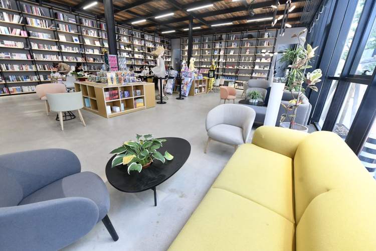 上海最美书店夜晚,上海最美书店地点