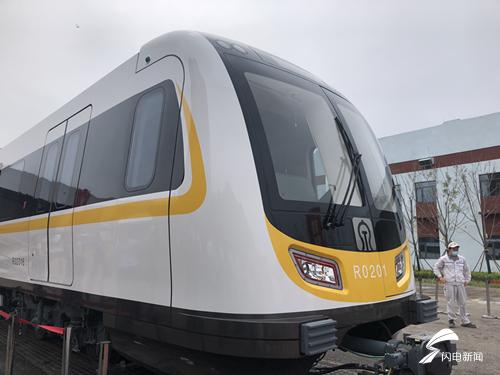 早安山东｜“十四五”规划编制工作今起网上征求意见；济南轨道交通2号线列车“亮相”；鲁能2-0力克深圳取两连胜