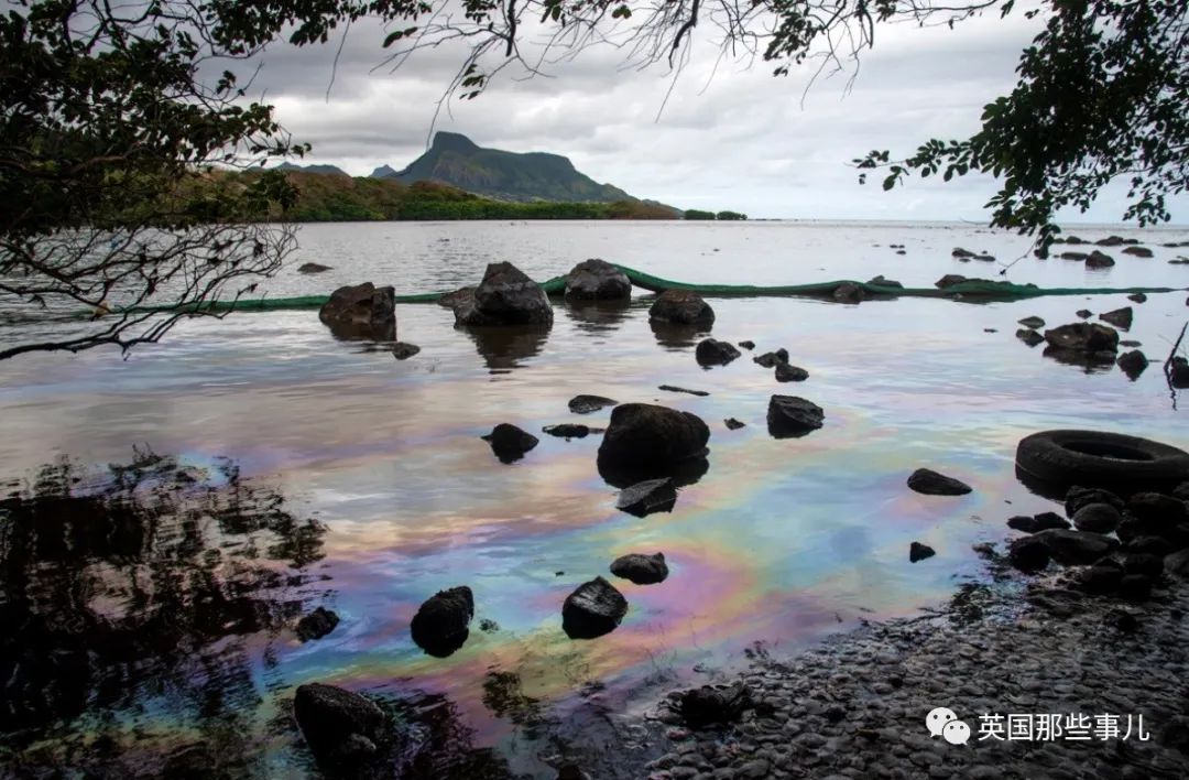 断了!这场几乎毁掉毛里求斯天堂海岸的船难,居然是有人想靠岸连WiFi?