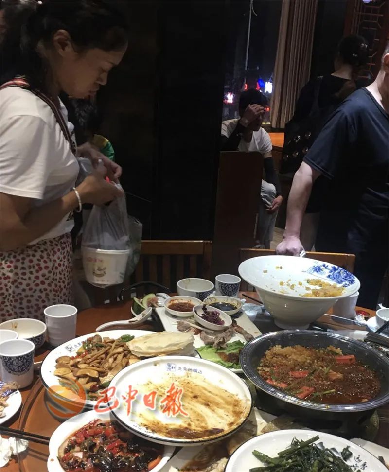 小餐桌大文明歌曲,小餐桌大文明代言