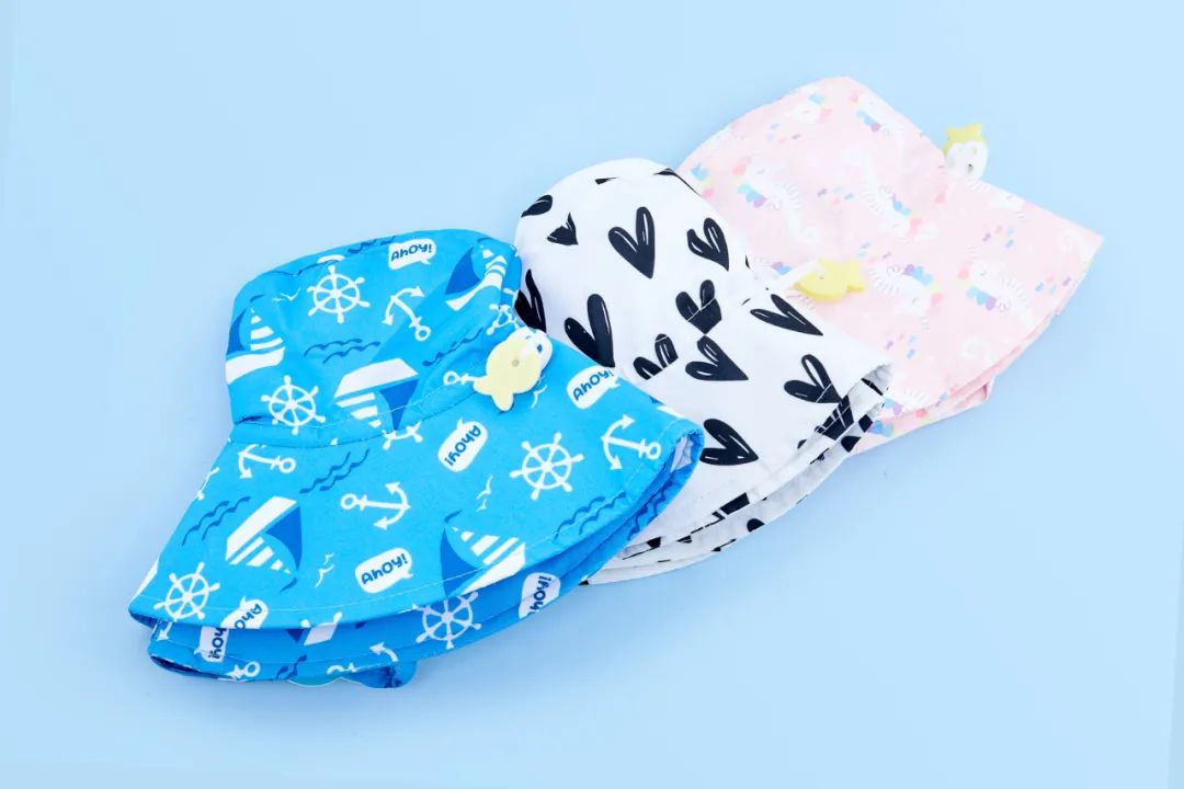 有没有夏天必囤的防晒好物推荐,防晒又不想被晒黑的快来看看