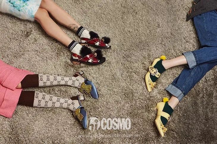 配饰狂|娜娜左黄右紫的撞色袜时髦到飞起,我有点跟不上...