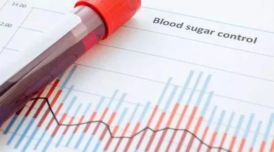 聊生活|我妈近期最关心的一个健康指标,在家就可以测