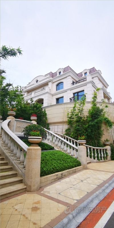 崂山波尔多小镇9000一平米,青岛崂山波尔多小镇电梯洋房出租