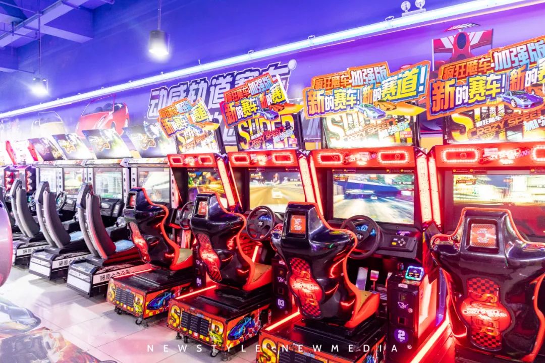 搞大事！这个购物中心用一张卡就能吃遍