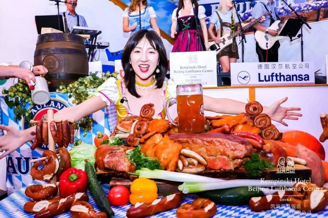 servus咖啡酒吧,servus德餐咖啡酒吧