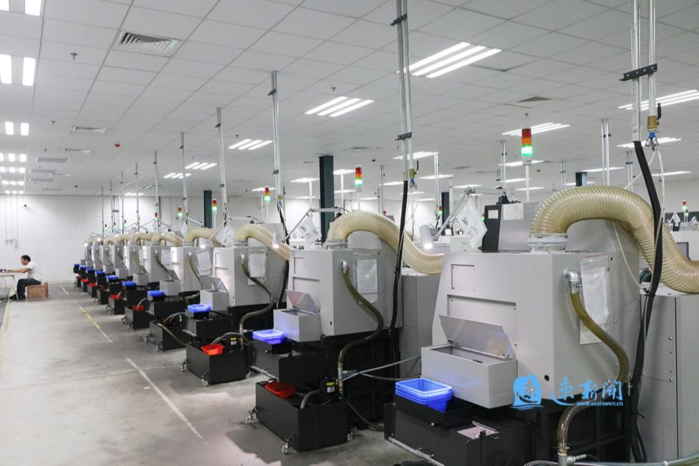 “绿洽十年·致敬客商”系列报道⑥为手机打造“好声音”“好眼球”