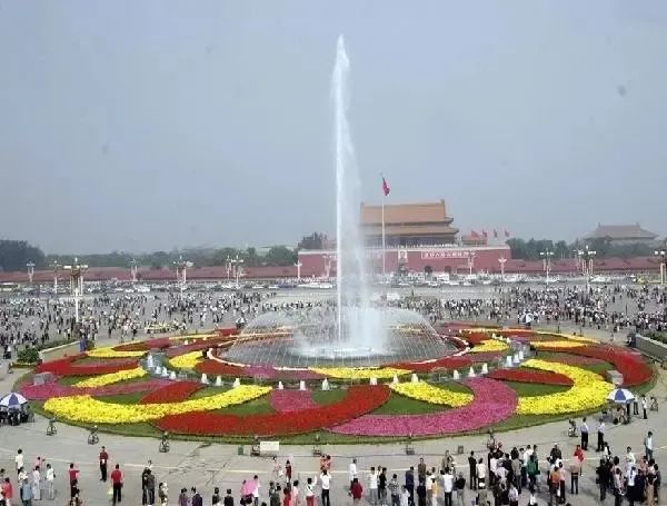 天安门广场花坛里的美景,有一种美叫天安门广场国庆花坛