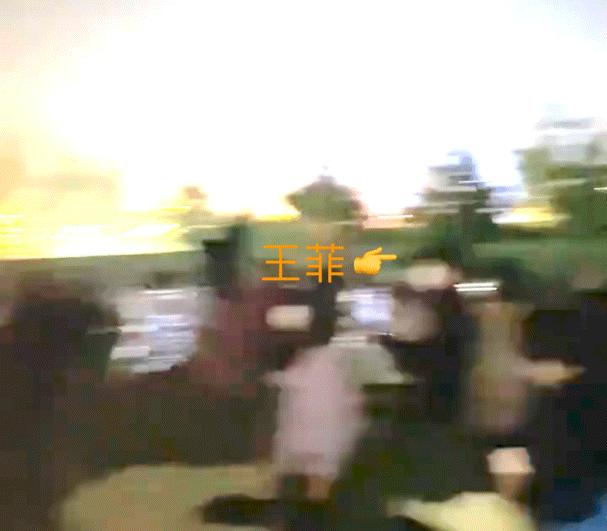 不要修掉我的皱纹完整版,咏梅别把我的皱纹修平了怎么评价