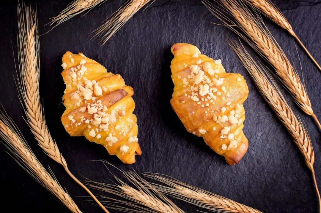 屯里新开finedining,王府花园下午茶,老牌合资酒店新开烘焙坊……本周的贴秋膘指南有点高级(内含福利)|一周好吃