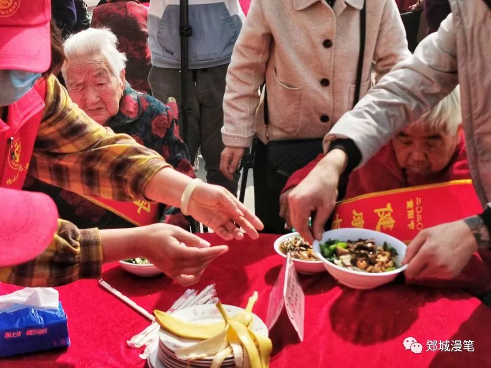 最美夕阳红九九重阳,爱在重阳孝心行天下